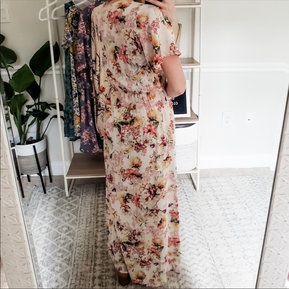 Floral Romper - Picture 3 of 8